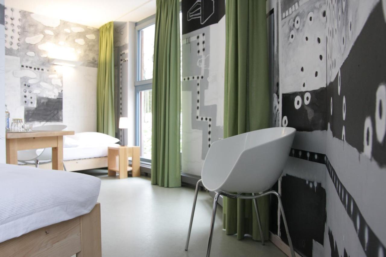 Alanus Gastehaus Hotel Alfter Exterior foto